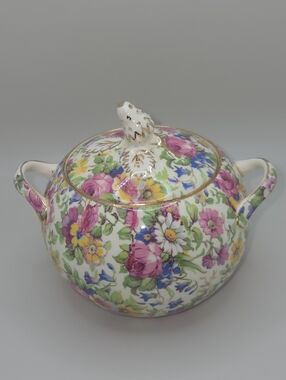 Antique Royal Winton Winton Circa 1940-1960 Summertime collection